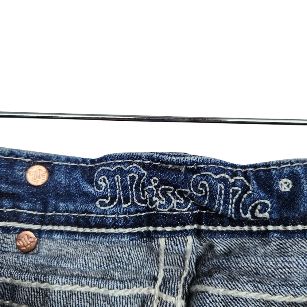 Miss Me Denim Crystal Embelleshed Bermuda Jean Shorts JK5755M6 Girls Size 12